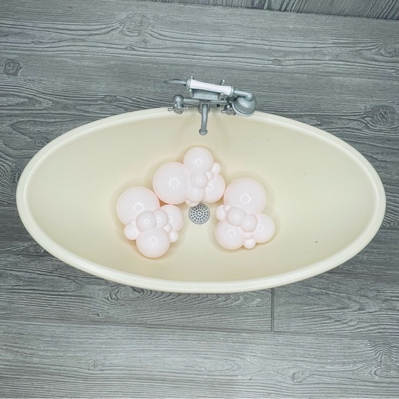 American Girl 18” Claw Foot Bath Tub with Shower Bubbles pretend play set bath - Picture 10 of 12